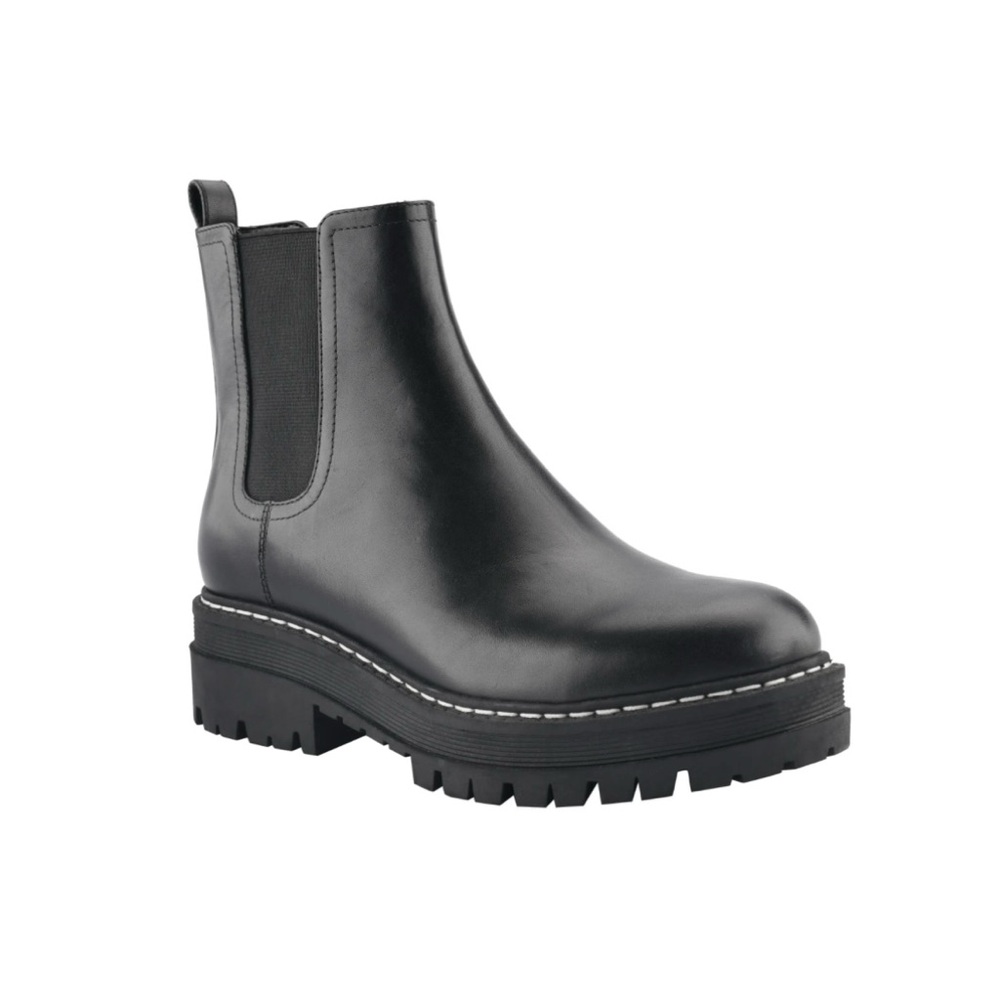 Marc Fisher Padmia Chelsea boots